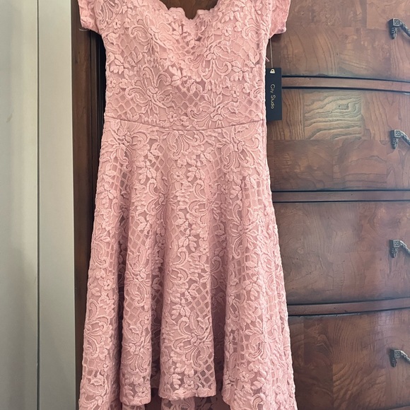 Dress - Picture 3 of 4